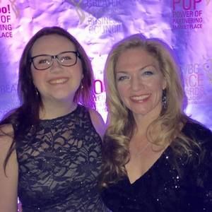 Meet your Posher, Greer